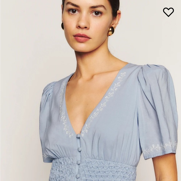 RARE Reformation Kamryn Light Blue Midi Dress with Button Detail - Picture 4 of 5